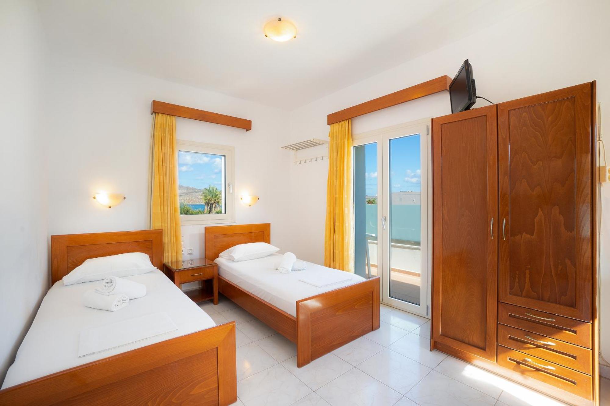 Georgina Apart otel Agia Marina Dış mekan fotoğraf