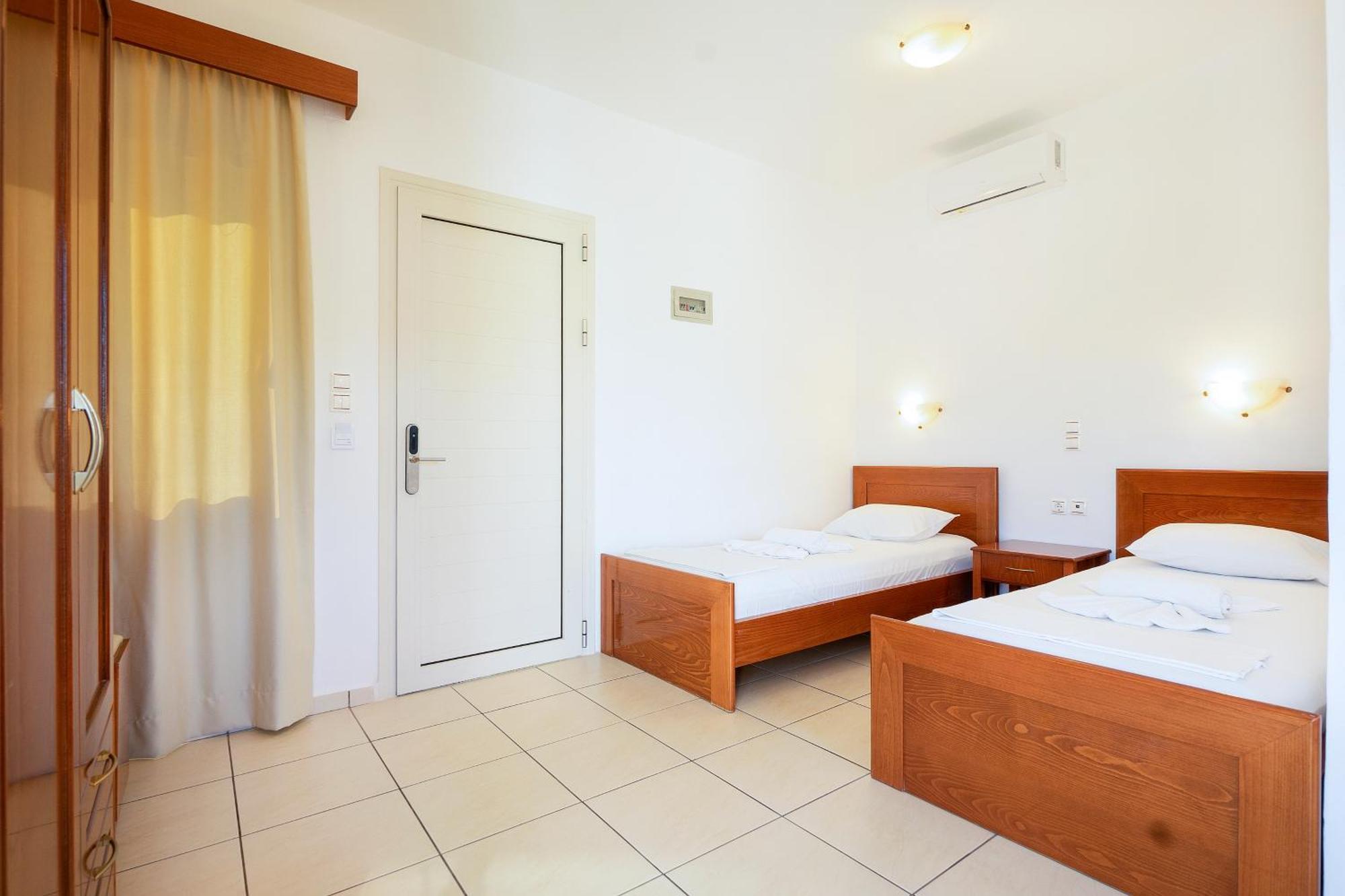 Georgina Apart otel Agia Marina Dış mekan fotoğraf
