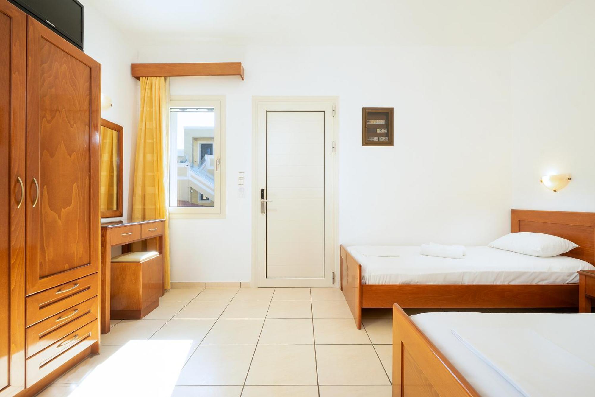 Georgina Apart otel Agia Marina Dış mekan fotoğraf